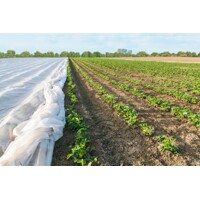 Netkaná textília zakývacia biela - šír.3,2x10m 32m2 UV stabilná 17-19g/m2